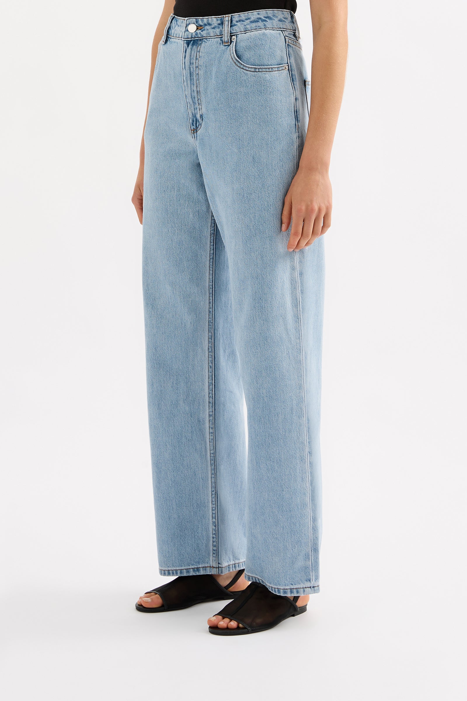 Organic Relaxed Leg Jean 90s Blue Wash 