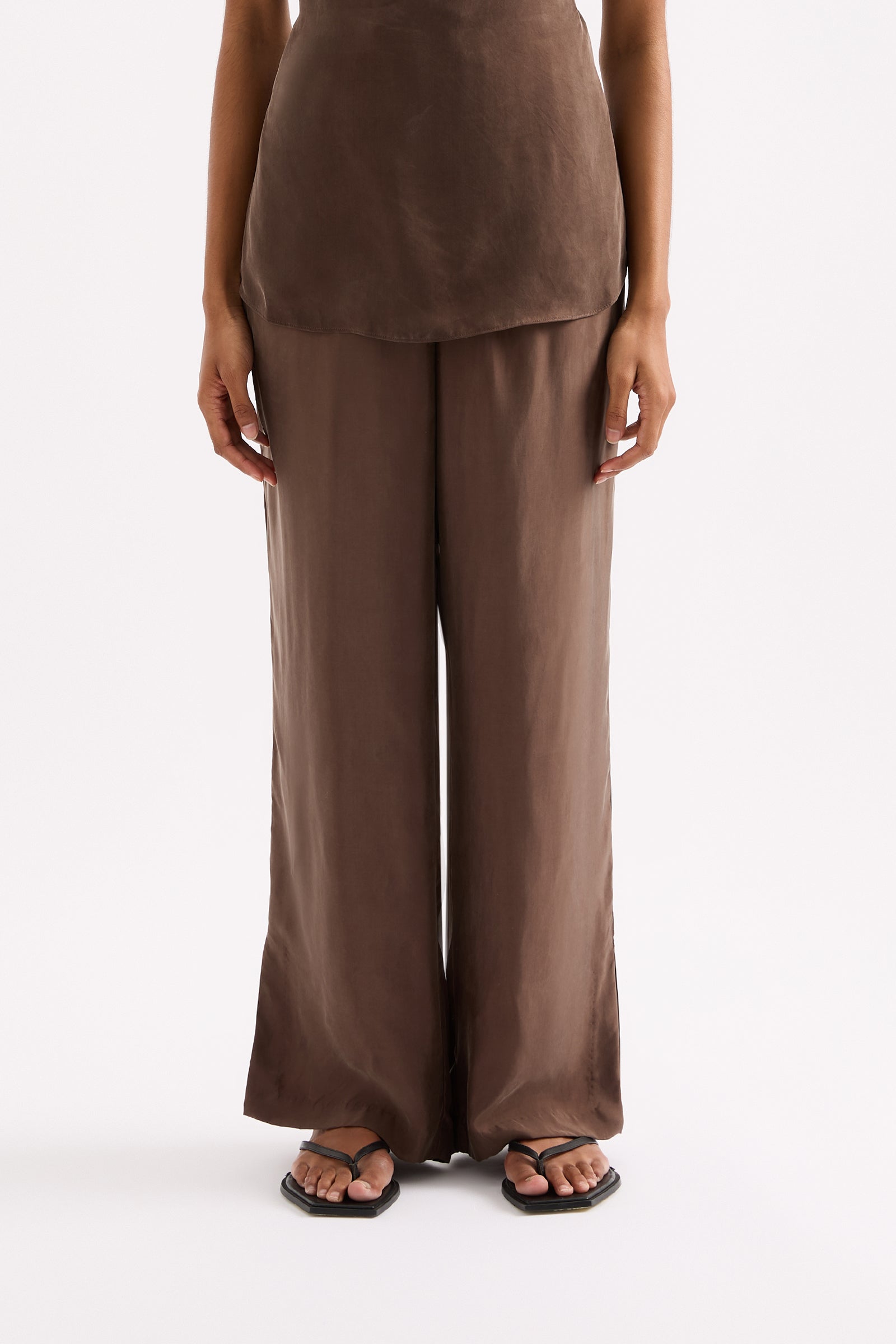 Linnea Cupro Pant Clove 