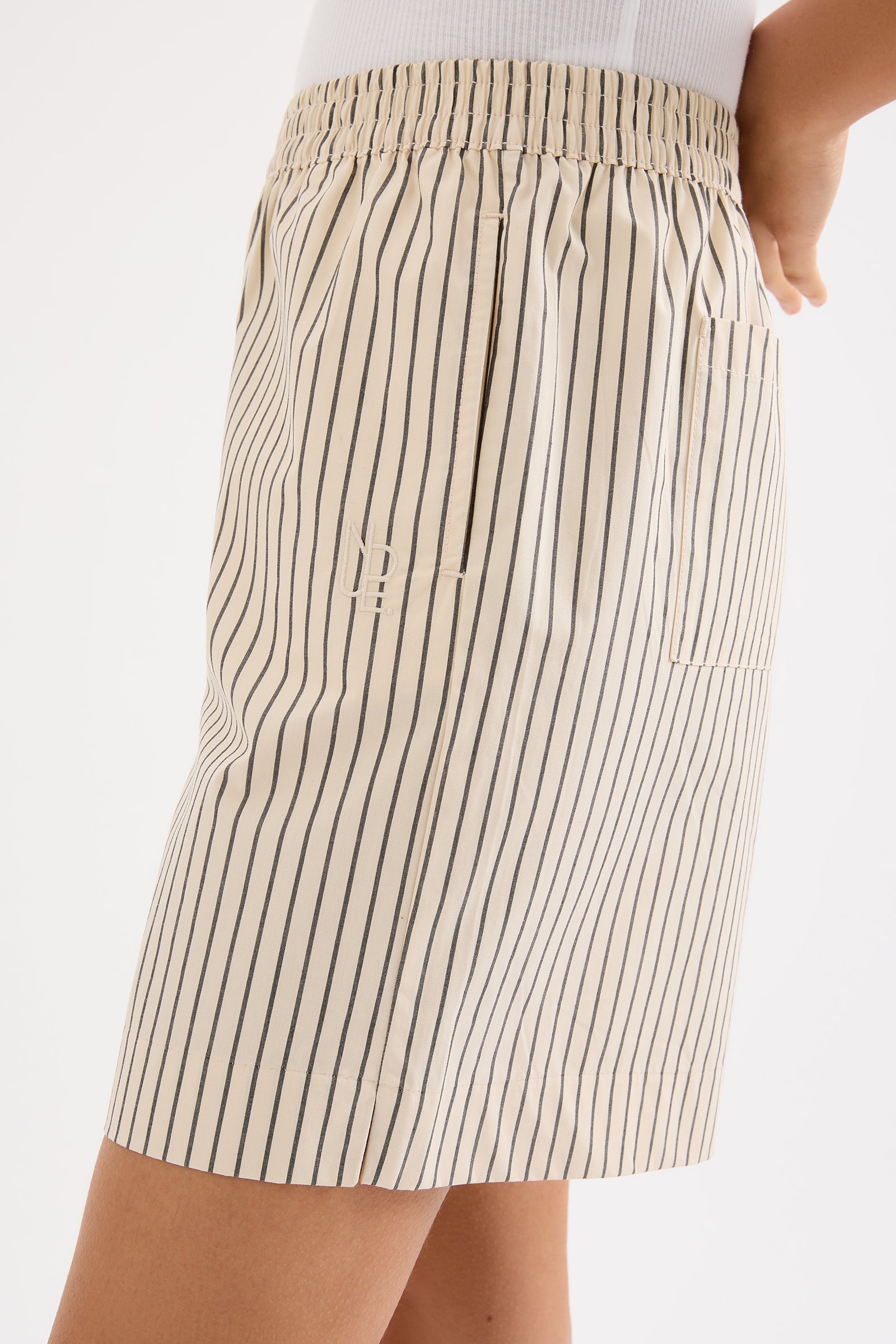 Organic Poplin Short Black Stripe 