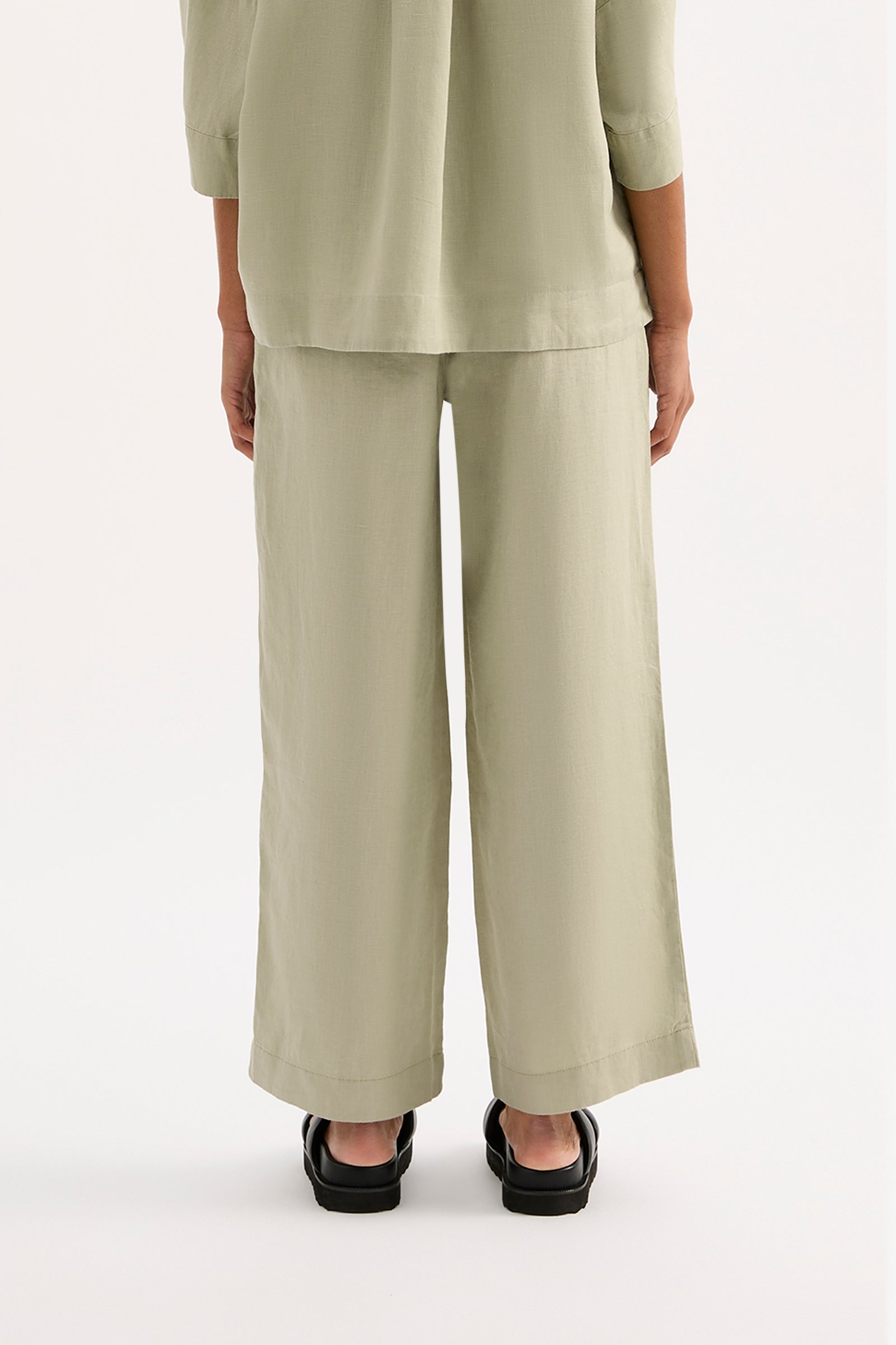 Lounge Linen Crop Pant Olive 