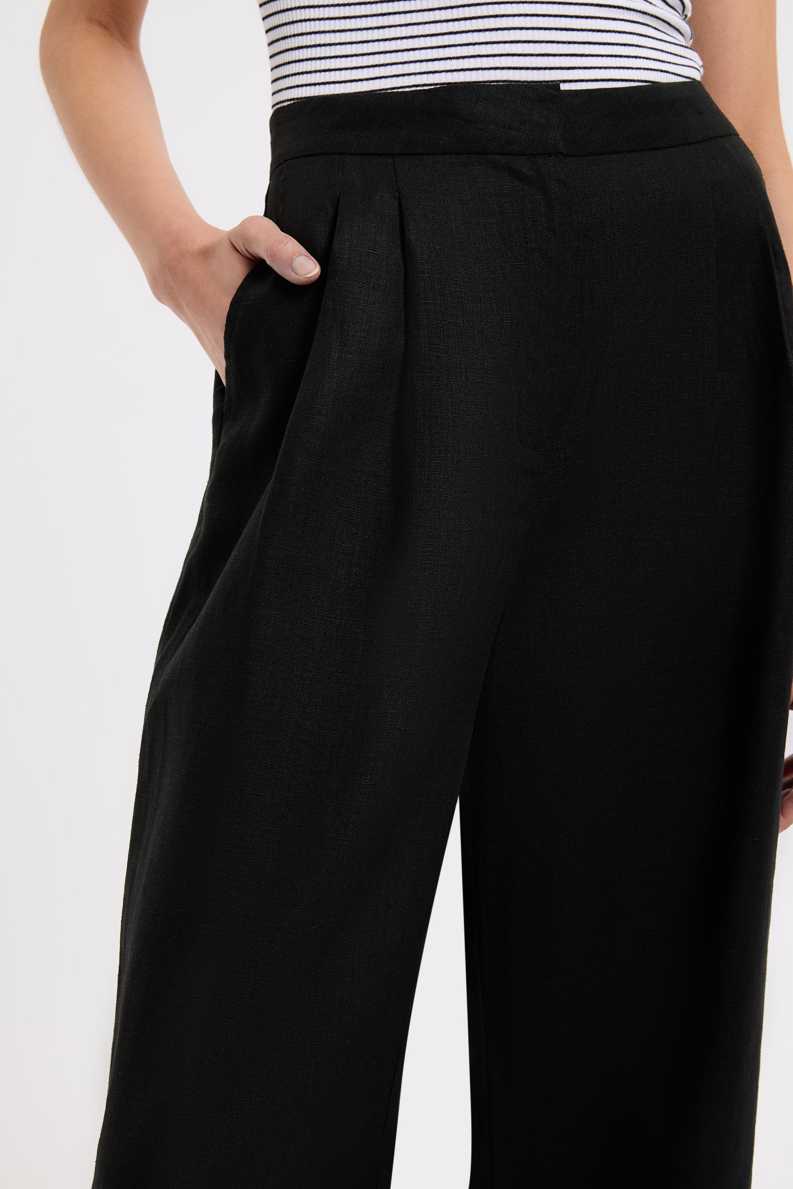 Thilda Linen Pant Black 