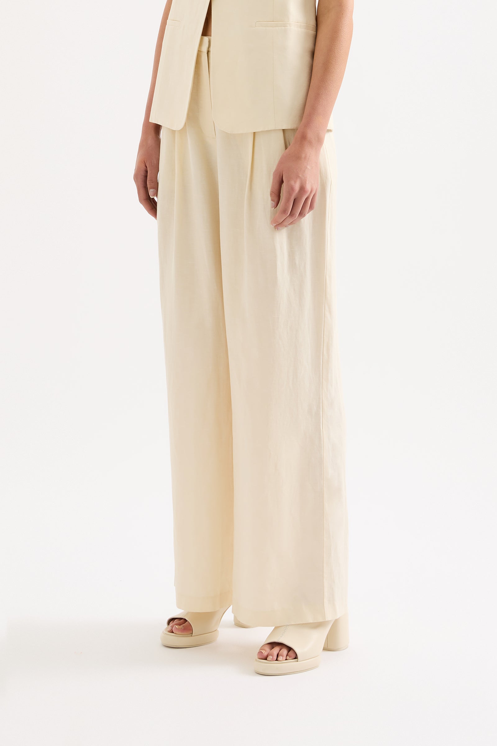 Salma Tailored Pant Buttermilk 