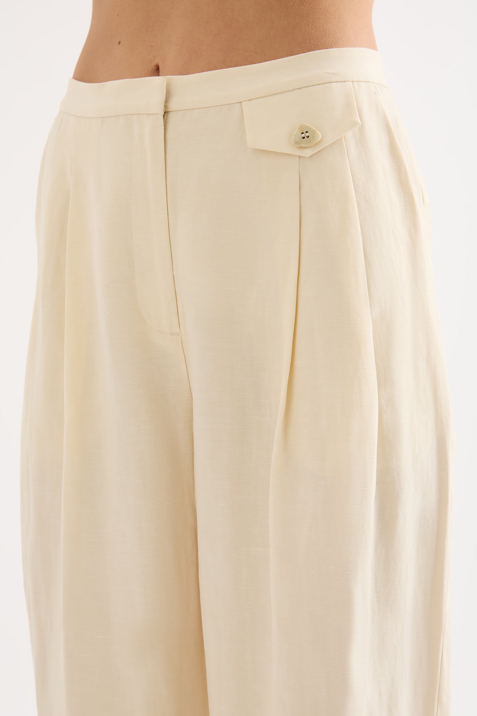 Salma Tailored Pant Buttermilk 